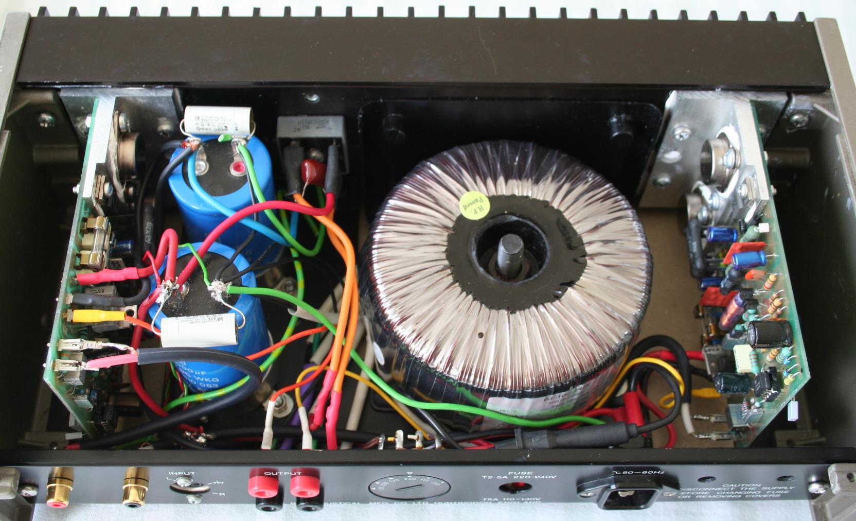 Erősítő belső elektronikája, tranzisztorok