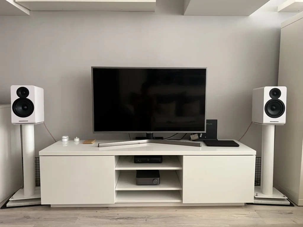 Nappali rendszer-panel lakásban